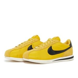 Nike Cortez Vivid Sulphur (yellow/black) US 9.5 UK 7 SKU: DZ2795-700
